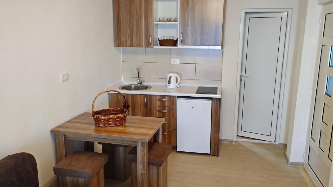 Apartments Abramovic 2 Sutomore Exterior photo